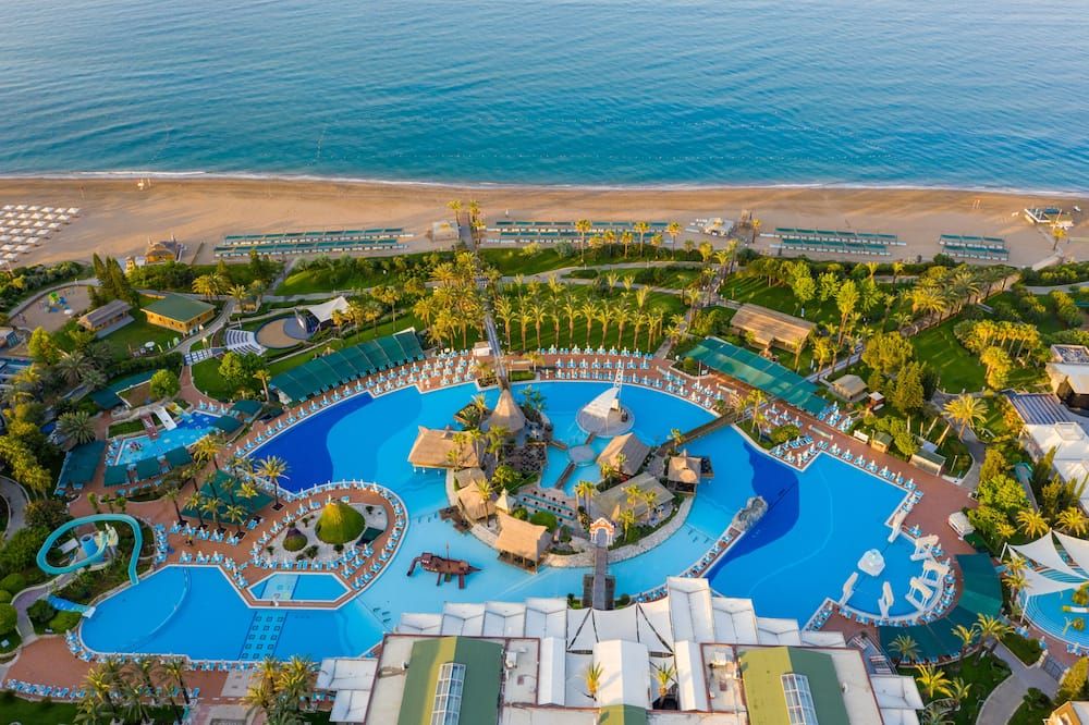 أكي بيجاسوس وورلد