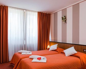 Animæ Natura Hotel & Chalet - Mezzana - Habitación