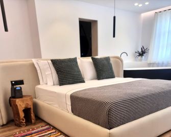 Palorto Inn - Gjirokastër - Huiskamer
