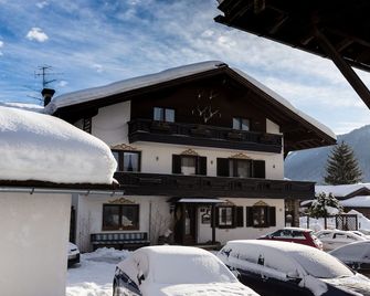 Deva Hotel Kaiserblick - Reit im Winkl - Edificio