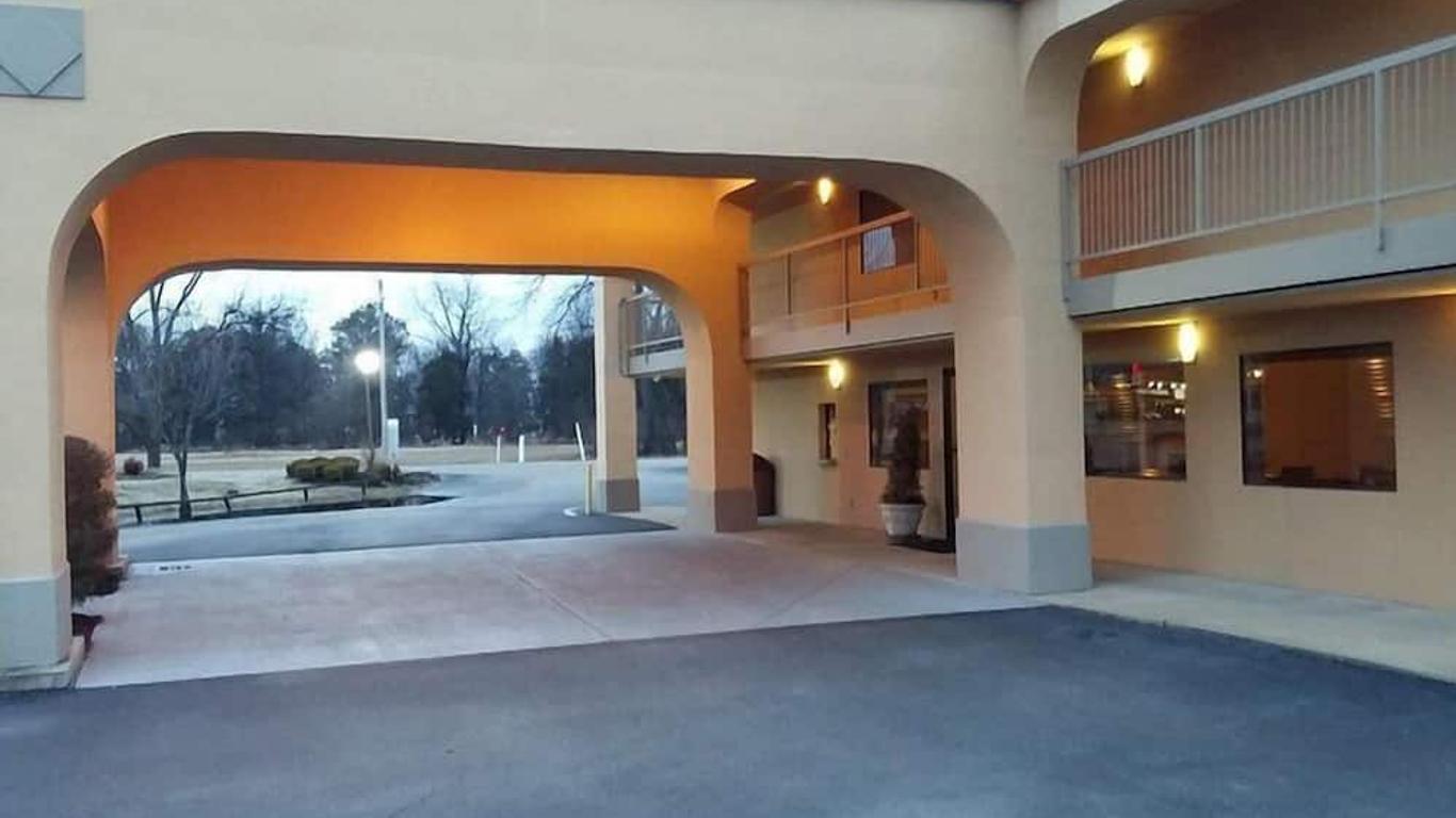 Deerfield Inn By Capital O Blytheville Ar I55