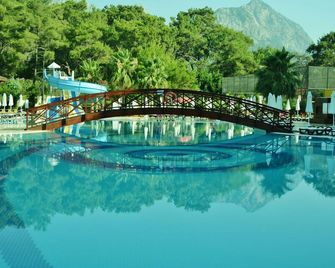 Eldar Resort Hotel - Göynük - Pool