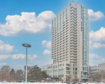 Ji Hotel Changji Oriental Plaza - Changji - Building