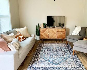 Cocína Vèrde of #swansboro - Swansboro - Living room