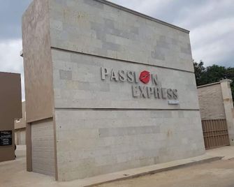 Auto Hotel Express - Córdoba