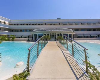 Rivoltella Apt With Pool 600m From Lake - Desenzano del Garda - Pool