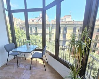 Alojamiento Nuevo Balmes - Barcelona - Balkon