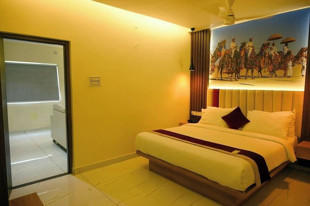 The Butterfly Luxury Serviced Apartments Benz Circle Vijayawada - Віджайавада - Спальня