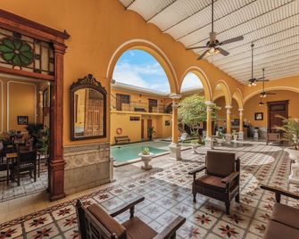 Hotel Real Toledo by Kavia - Mérida - Lobby