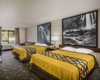 Super 8 by Wyndham Flagstaff - Flagstaff - Bedroom