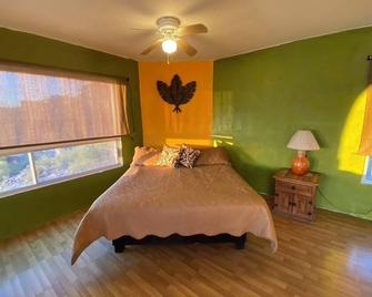 Baja Beachfront Villa, Private Beach, Best Views in Baja beach toys and more - Mulegé - Bedroom