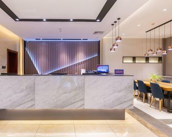 Motel 168 (Nanning West Street Wangfujing) - Xining - Recepción