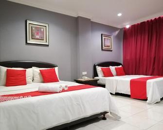 Puteri Ampang Hotel - Ampang - Schlafzimmer