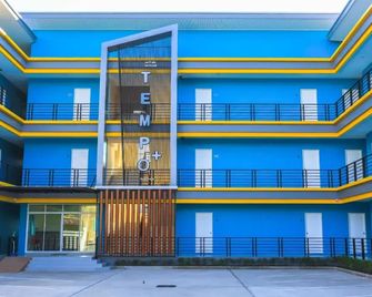 Tempo Plus Apartment - Mae Sot - Building