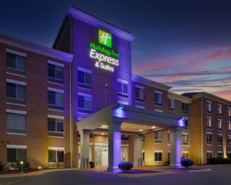 Holiday Inn Express & Suites Milwaukee Nw – Park Place - Μιλγουόκι - Κτίριο