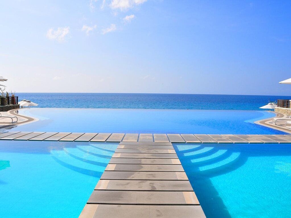 أكتواتيكو بيتش ريزورت