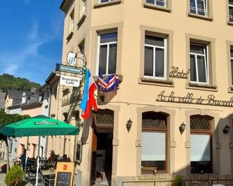 Cafe Hotel De Ville De Bruxelles - Vianden - Gebäude