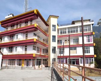 Highland Village Resort - Dharamshala - Edificio