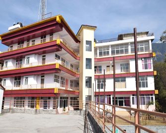 Highland Village Resort - Dharamshala - Edificio