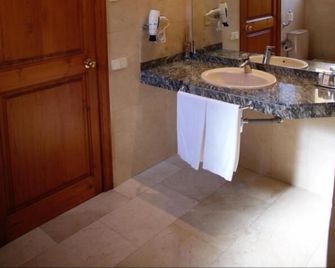 Hotel Suís - San Celoni