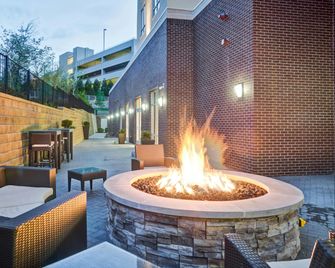 Homewood Suites by Hilton Nashville Franklin Cool Springs - Franklin - Patio