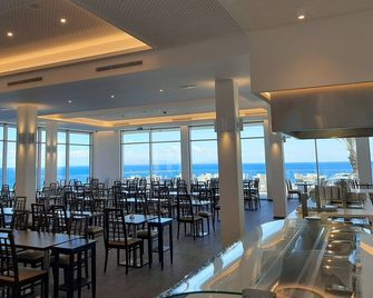 Cais da Oliveira - Caniço - Restaurant