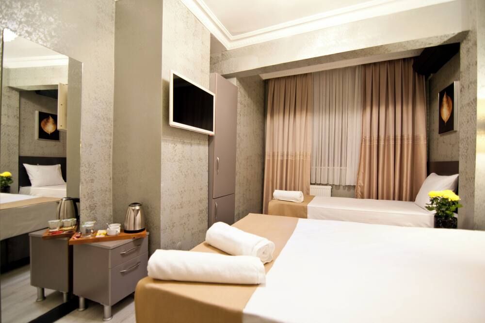 Hotel Ottoman 2 Class