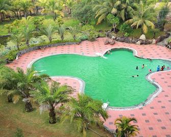 Dlgl - Dung Quat Hotel - Quang Ngai - Pool