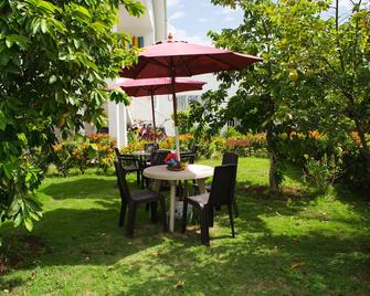 Cabañas Green Yard - סן אנדרס - פטיו