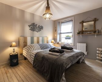 Maison 'Le Bois Flotté 4' Port en Bessin, Normandie, Plages du Débarquement - Port-en-Bessin-Huppain - Schlafzimmer