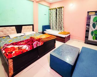 Jk Royal Palace And Lodge - Prayagraj - Schlafzimmer