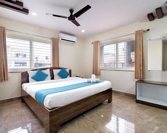 Beestay Hotels Mvp Colony - Visakhapatnam - Schlafzimmer