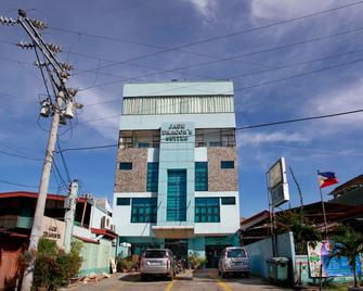 Jade Dragons Suites Davao - Dávao - Edificio