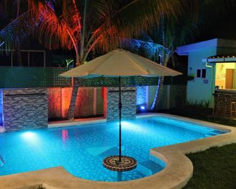 Santa Maria Casa De Playa Es - Santa María Mizata - Piscina