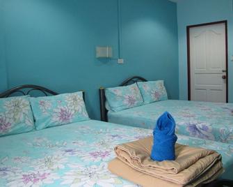 Adrian View Resort - Chonburi - Phòng ngủ