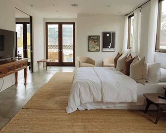 Stylish Penthouse in West Hollywood - West Hollywood