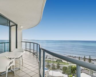 Mantra Mooloolaba Beach - Mooloolaba - Balcony