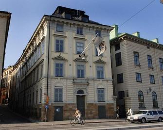 Dockside Hostel - Stockholm - Building
