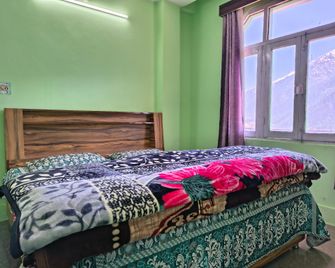 Prifrost Homestay - Sangla - Bedroom