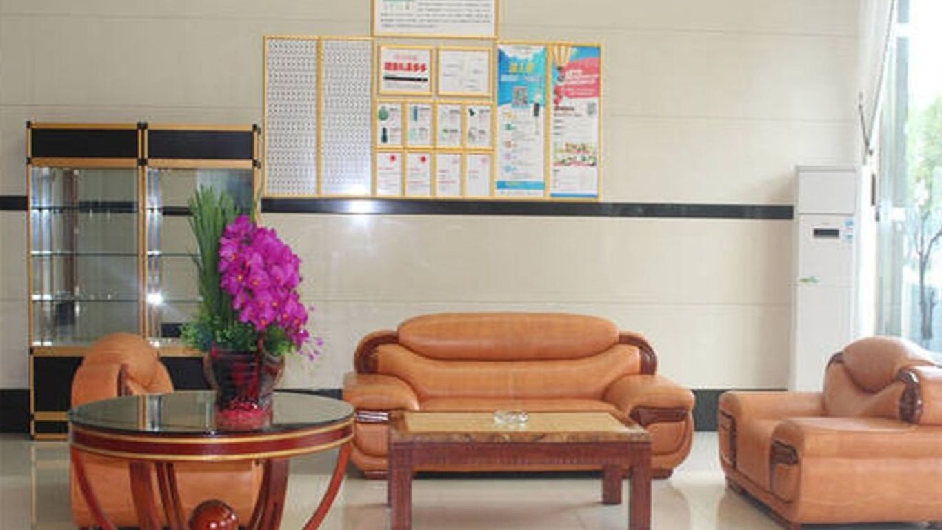 Greentree Inn Shaoxing Zhuji Railway Station Wangyun West Road Hotel