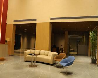 37th Crescent Mumbai - Mumbaj - Lobby