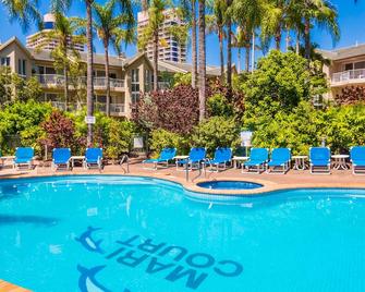 Mari Court Resort - Surfers Paradise - Bể bơi