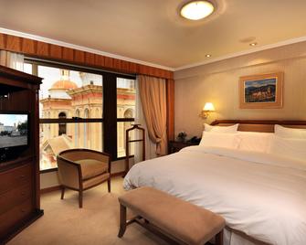 Windsor Hotel And Tower - Cordoba - Bedroom