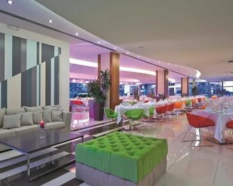 Iolida Beach Hotel - Agia Marina - Lobby