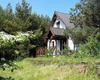 Cottage in a Pine Forest - In quiet greenery - Krokowa - Edificio