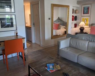 Pastis Hotel Saint-Tropez - Saint-Tropez - Soggiorno