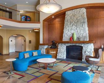 Fairfield Inn & Suites Santa Rosa Sebastopol - Sebastopol - Lobby