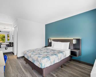 Motel 6 Monterey - מונטריי - חדר שינה
