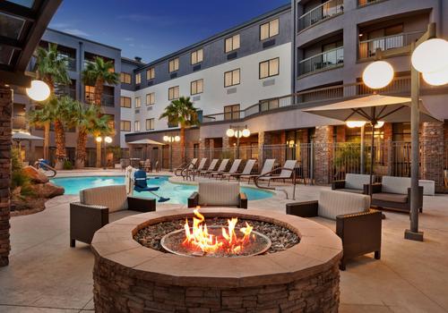 Courtyard by Marriott Las Vegas Convention Center from $149. Las Vegas  Hotel Deals & Reviews - KAYAK