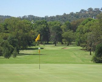 Civic Motor Inn - Cowra